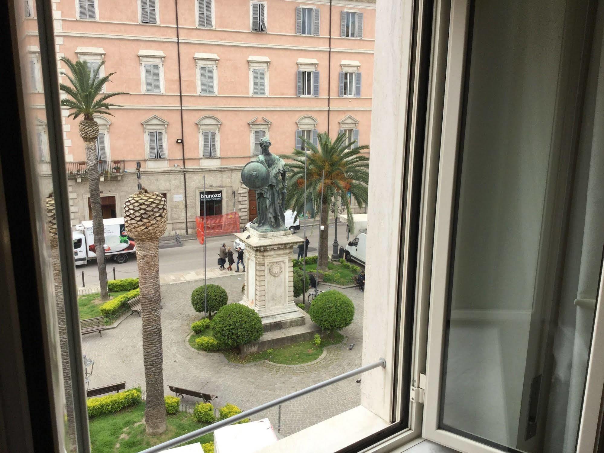 Dietro Piazza Ascoli Piceno Dış mekan fotoğraf